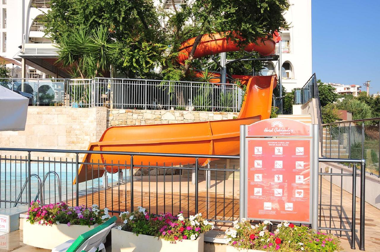 Goldenday Wings Hotel Kusadası Exterior foto